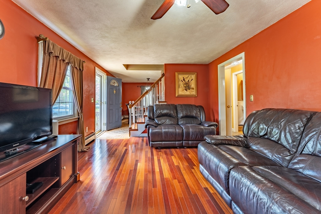 34 Oakhill Ave, Attleboro, MA Photo #9