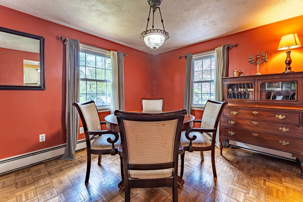 34 Oakhill Ave, Attleboro, MA Photo #10