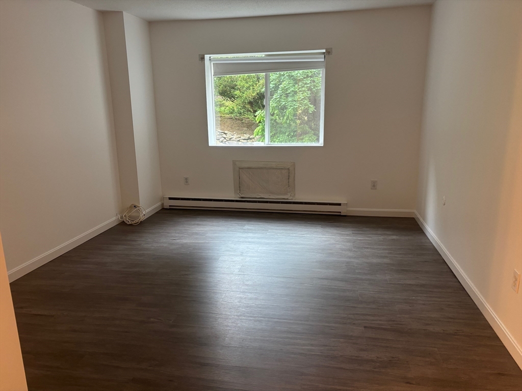 Franklin, Massachusetts 02038, United States, 1 Bedroom Bedrooms, ,1 BathroomBathrooms,Residential,Active,143274