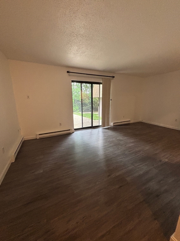 Franklin, Massachusetts 02038, United States, 1 Bedroom Bedrooms, ,1 BathroomBathrooms,Residential,Active,143274