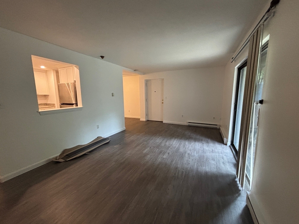 Franklin, Massachusetts 02038, United States, 1 Bedroom Bedrooms, ,1 BathroomBathrooms,Residential,Active,143274