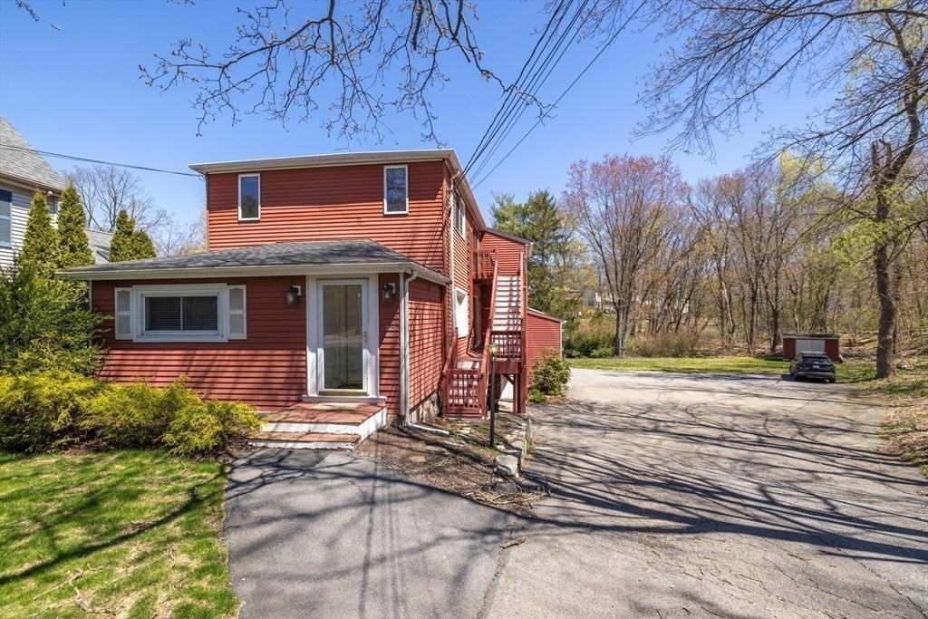 229 Bedford Street