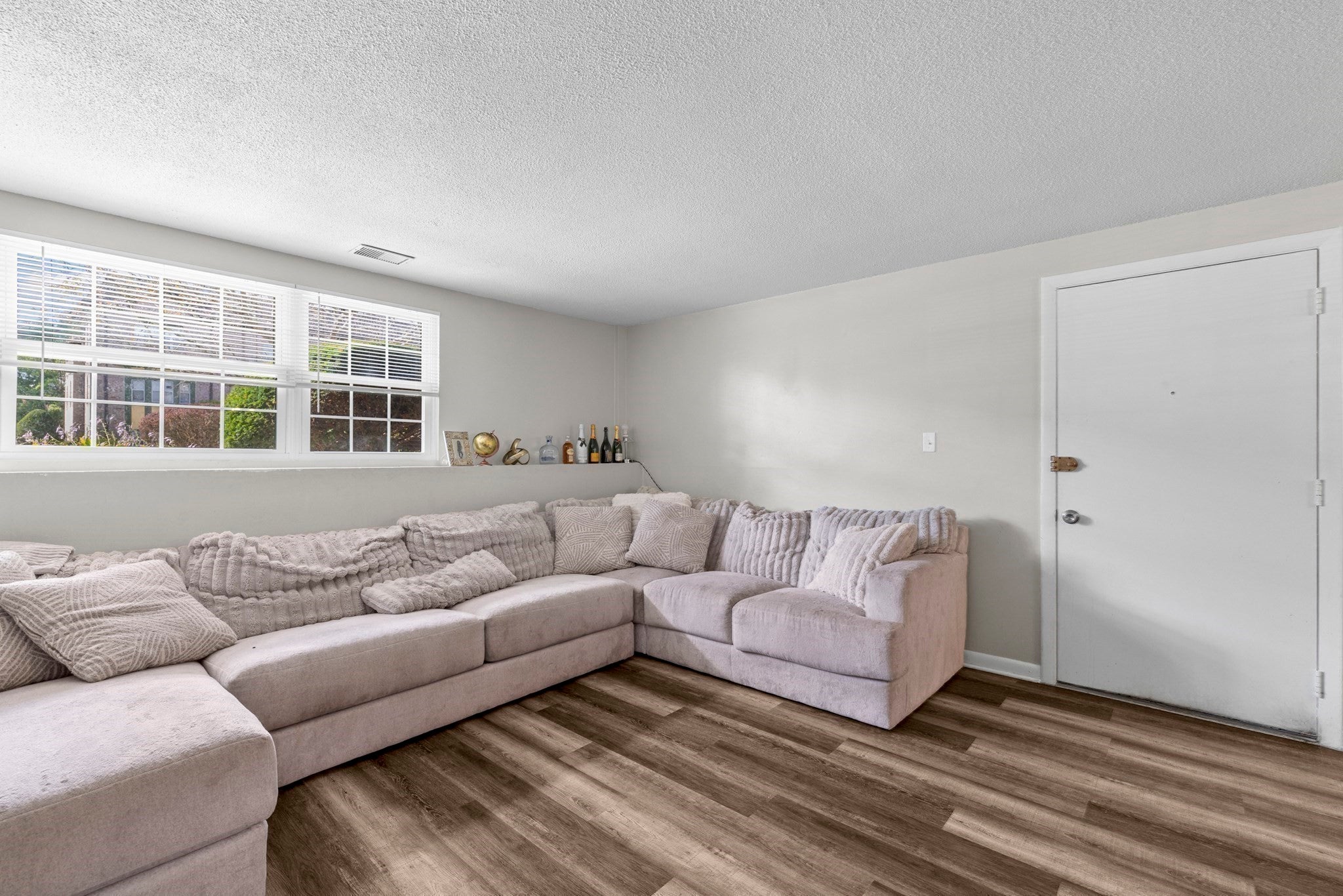 103 Oak Ln #4, Brockton, MA, 103 Oak Ln #4, Brockton, MA Photo #6