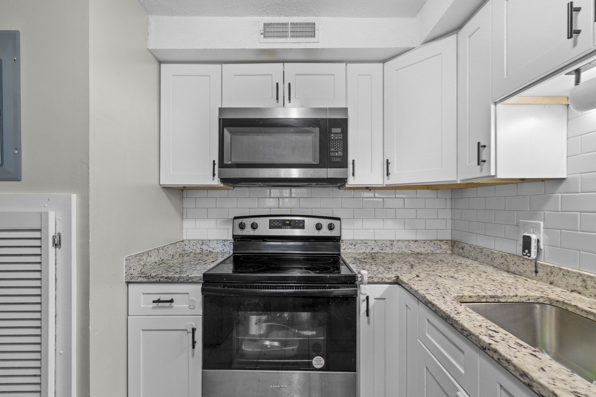 103 Oak Ln #4, Brockton, MA, 103 Oak Ln #4, Brockton, MA Photo #9