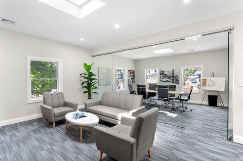 Photo of 2 Lincoln St #2, Somerville, MA 02145 (MLS # 73471928)