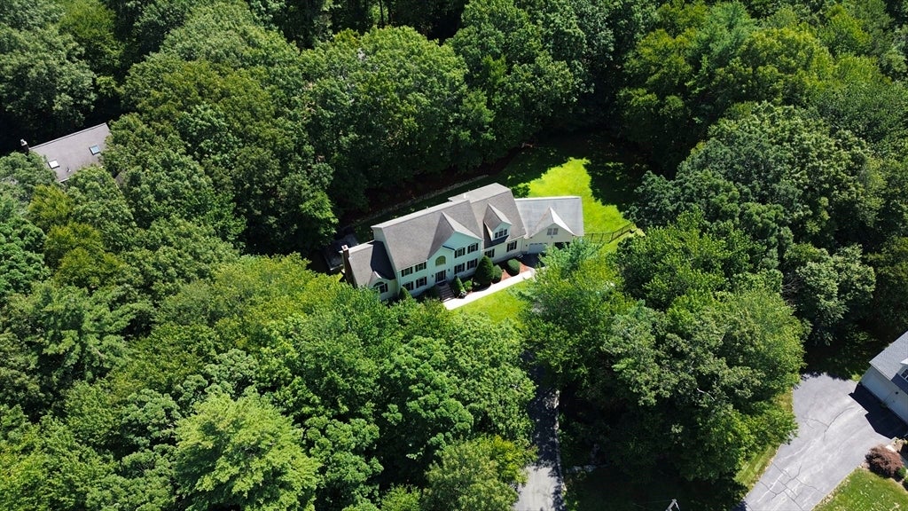 8 Karen Ln, Milford, MA, 8 Karen Ln, Milford, MA Photo #3