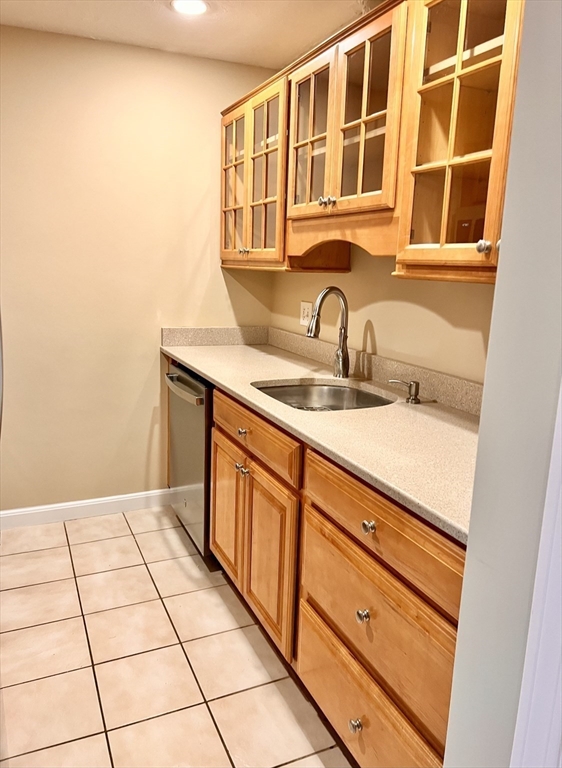 180 Main St F136