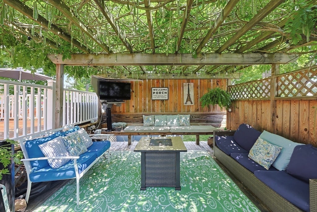 41 Myrtle St, Rockland, MA Photo #35