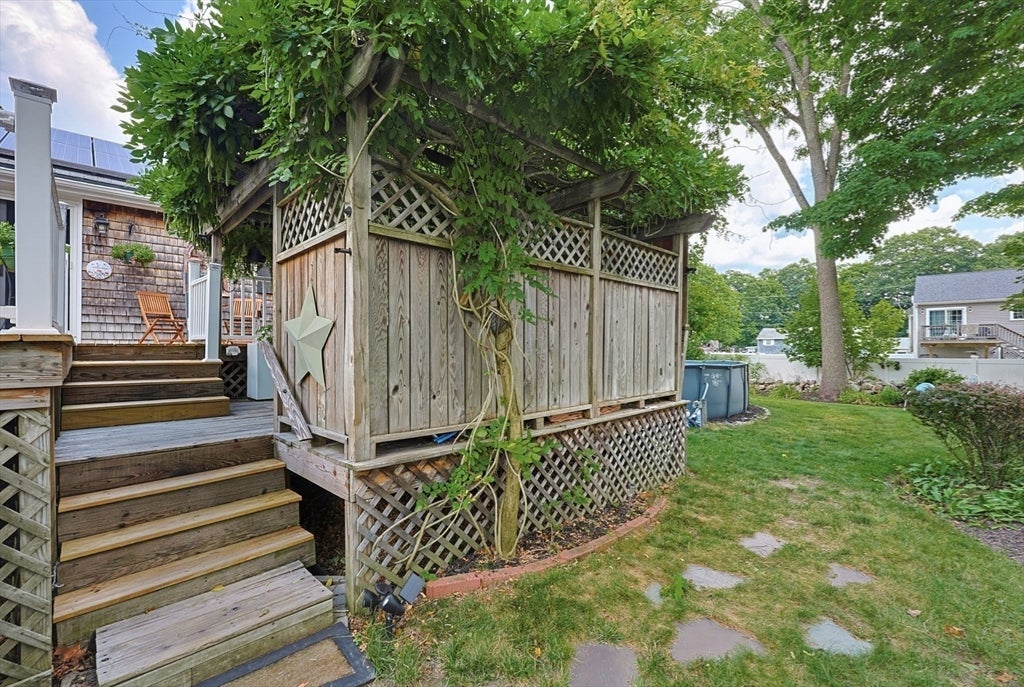 41 Myrtle St, Rockland, MA Photo #24