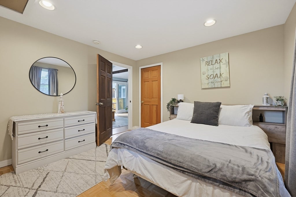 41 Myrtle St, Rockland, MA Photo #32