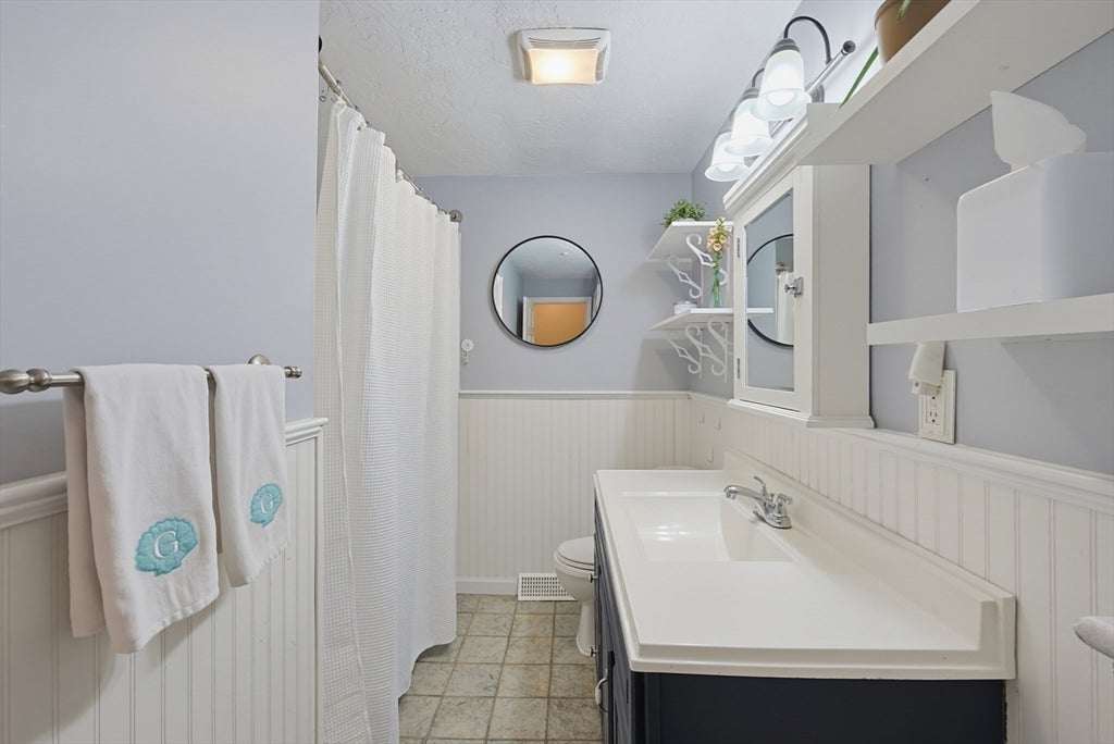 41 Myrtle St, Rockland, MA Photo #16