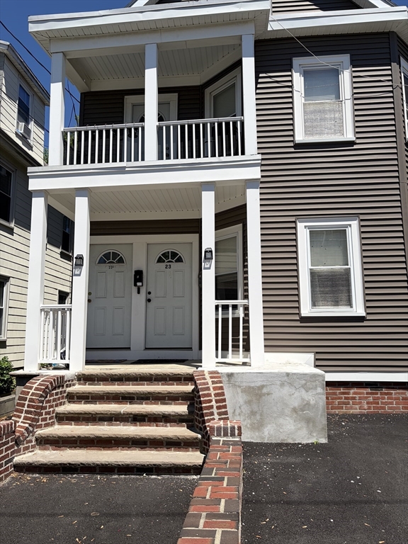 23 Waters Ave