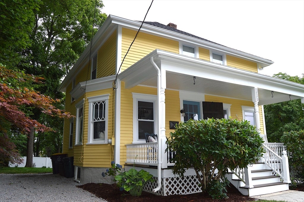 238 Old Colony Ave