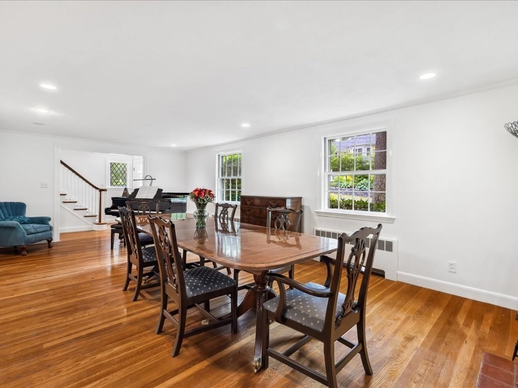 234 Lowell Rd