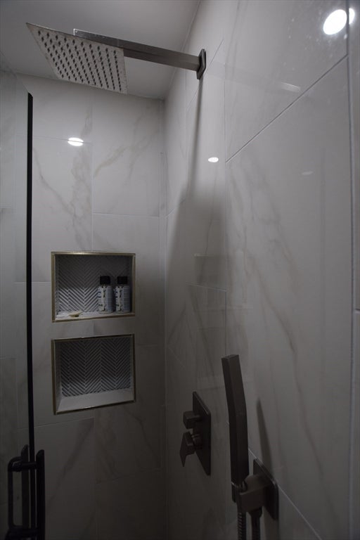 1103 Morton St, Boston, MA Photo #14