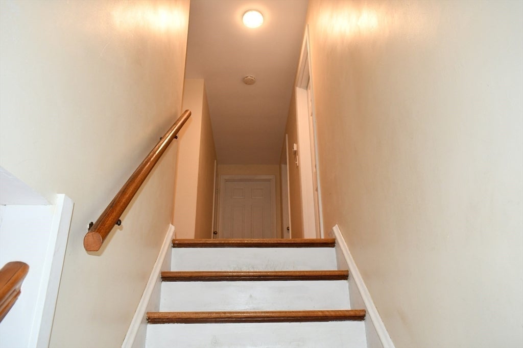583 Whetstone Hill Rd, Somerset, MA, 583 Whetstone Hill Rd, Somerset, MA Photo #16