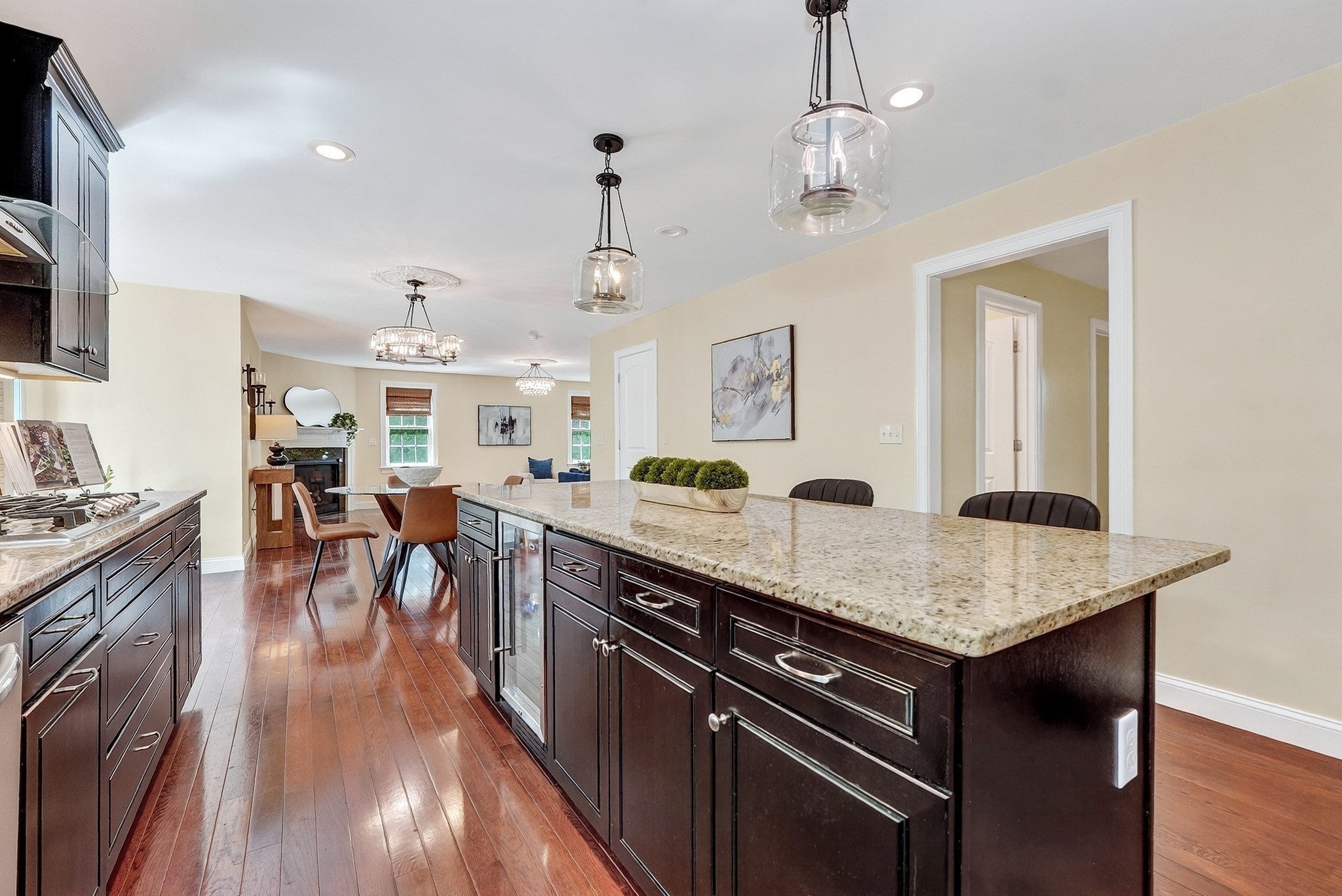 4 Murray Hill Circle, Wilmington, MA Photo #3