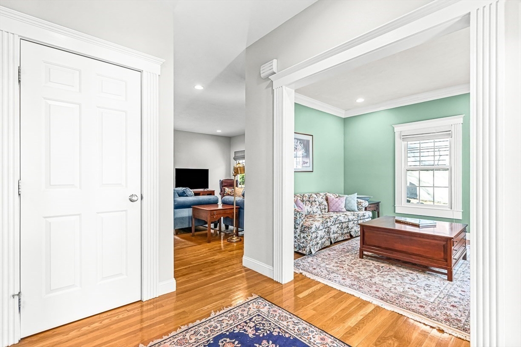 54 Upland Rd