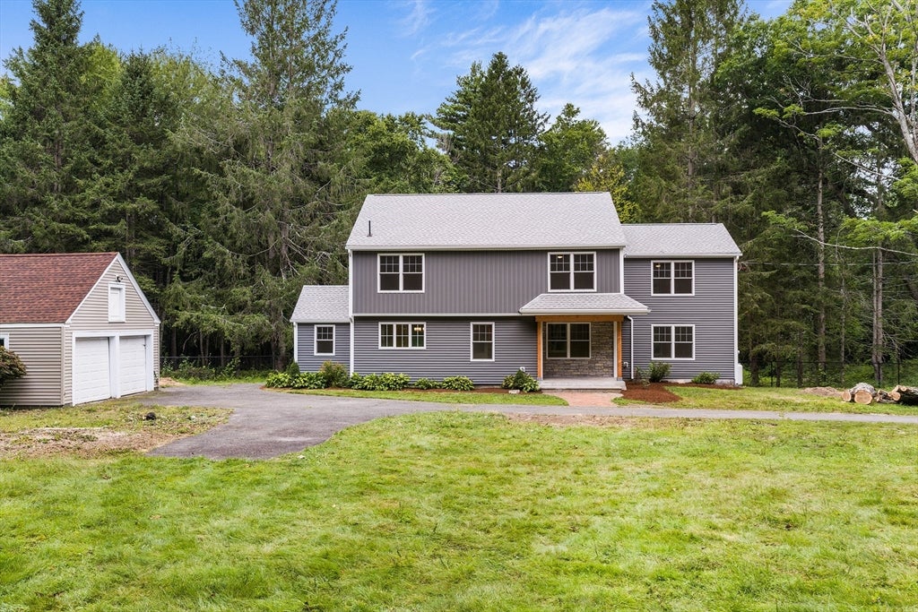 Photo of 939 Monson Rd, Wilbraham, MA