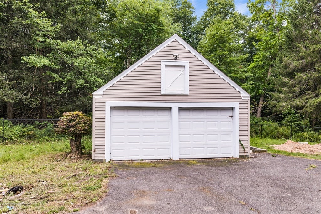 939 Monson Rd, Wilbraham, MA Photo #38