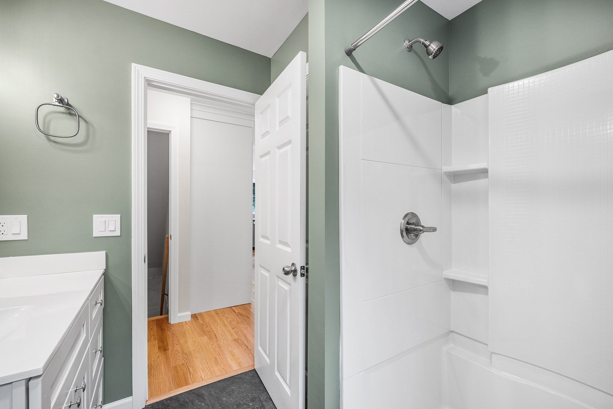 939 Monson Rd, Wilbraham, MA Photo #10