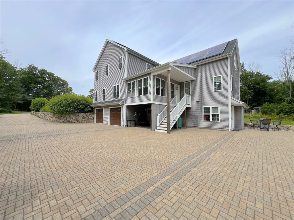 364 Chestnut Hill Rd