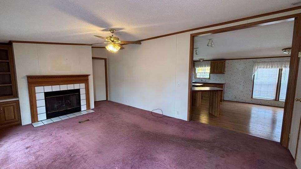 24 Upper Windbrook