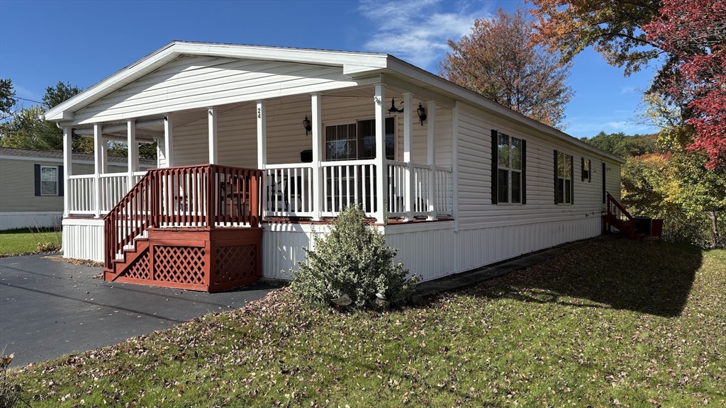 24 Upper Windbrook