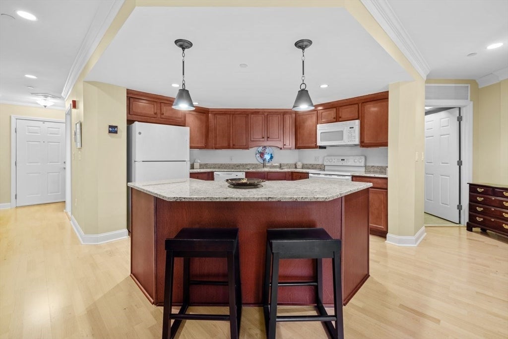 490 Main Street 205