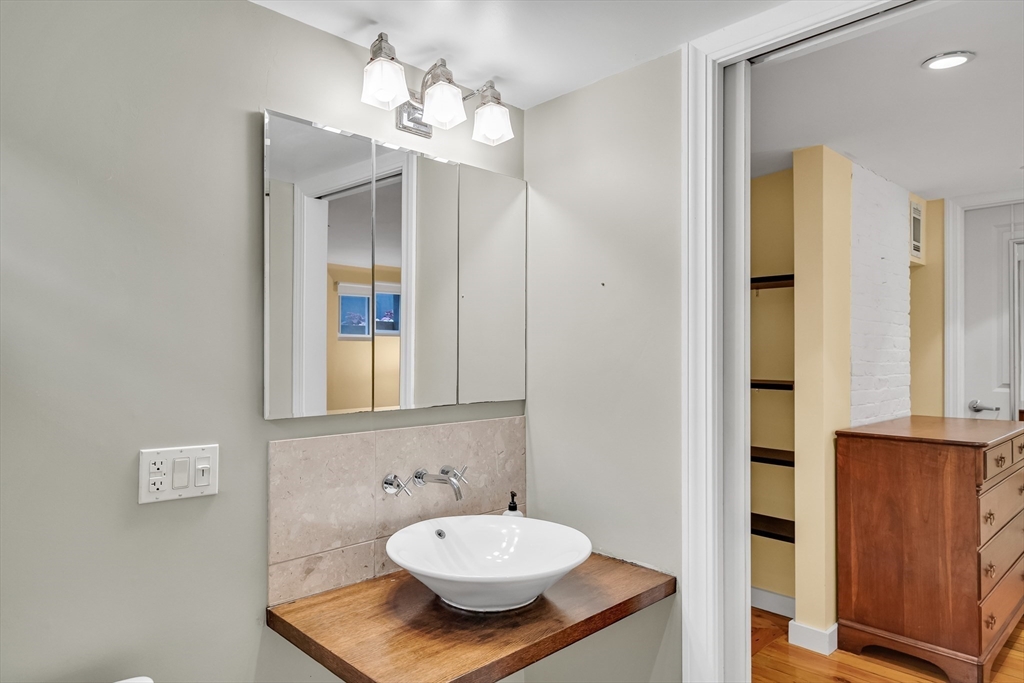 102 River St #2, Cambridge, MA Photo #14