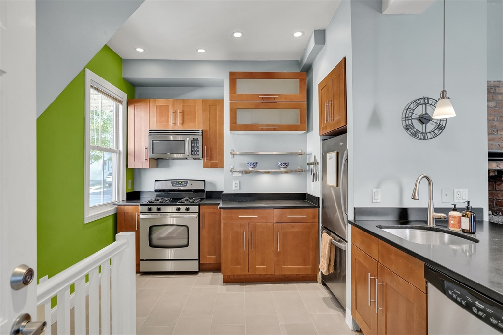102 River St #2, Cambridge, MA Photo #10