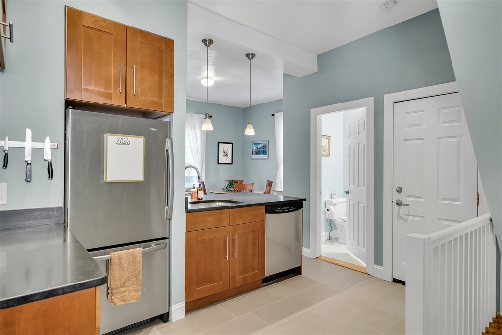 102 River St #2, Cambridge, MA Photo #11