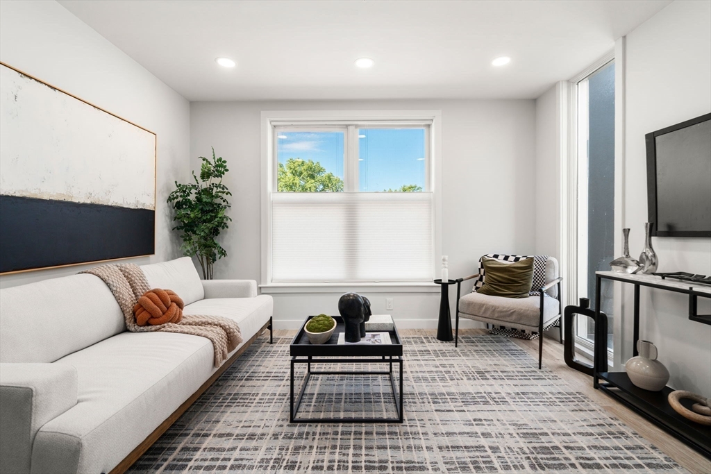 602 Canterbury 5