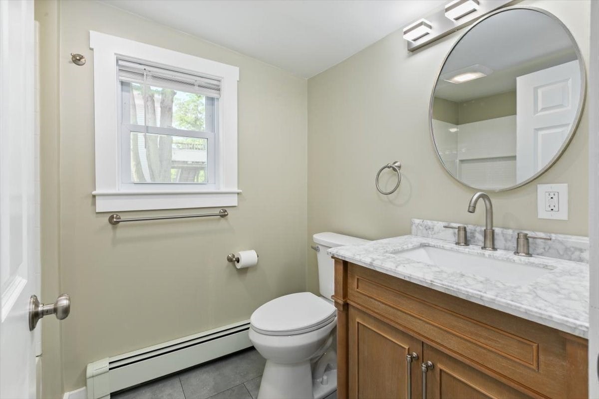 14-16 Bartlett Ave #16, Haverhill, MA Photo #9