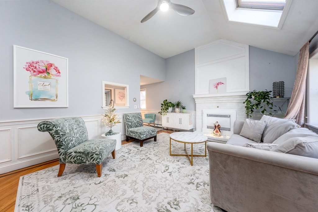 522 Lincoln Road Ext