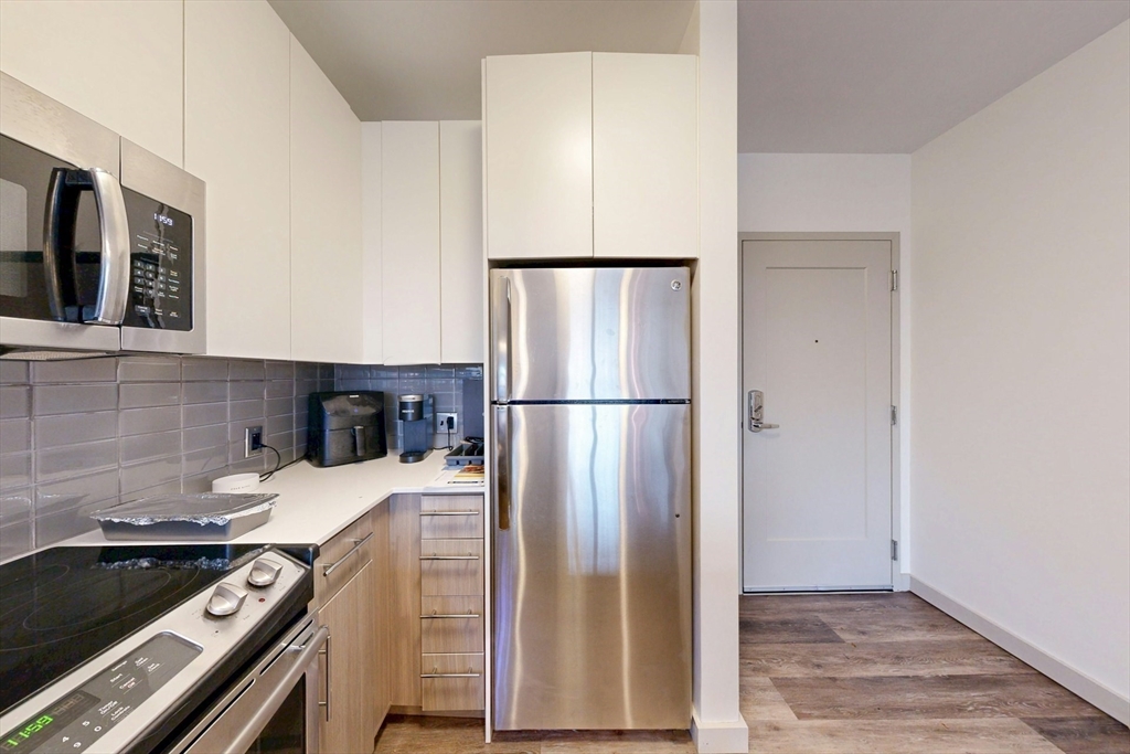 180 Telford St #321, Boston, MA Photo #5