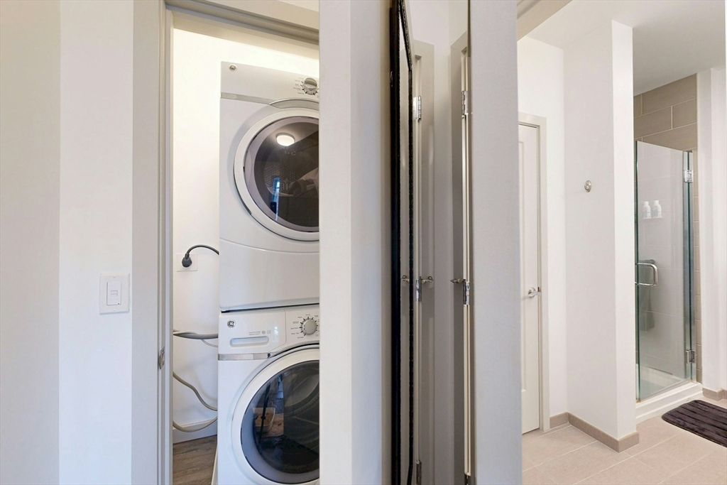 180 Telford St #321, Boston, MA Photo #8