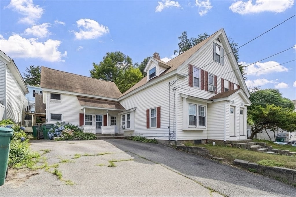 Photo of 27 Winthrop St, Fitchburg, MA