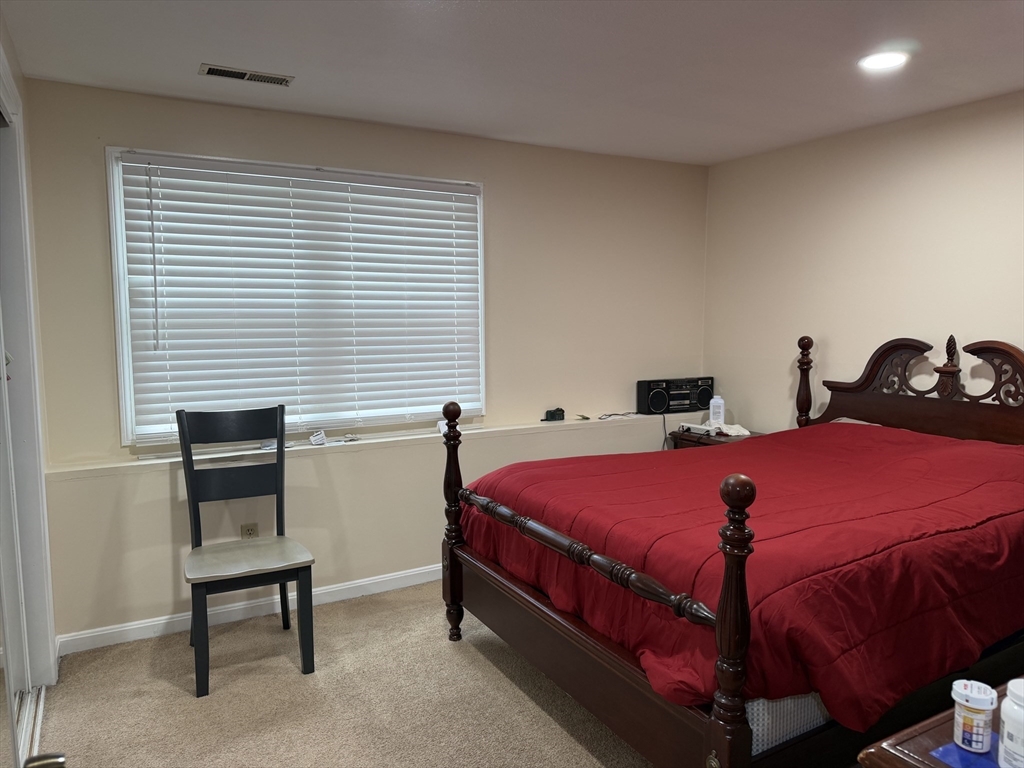 1261 Church Street 13