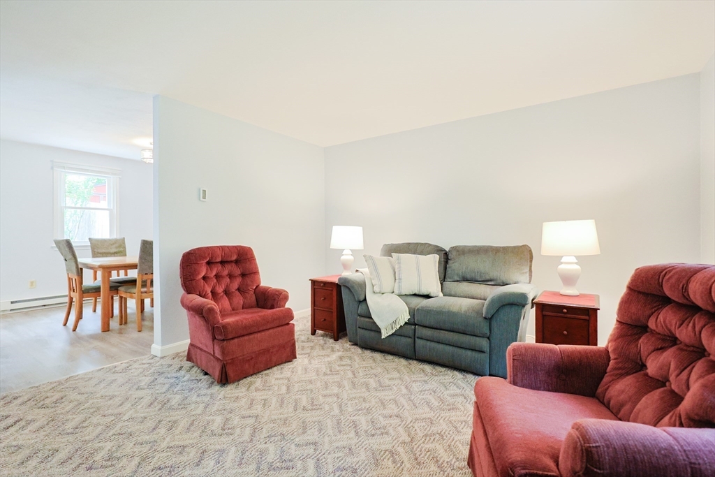 330 Thurston Street 330