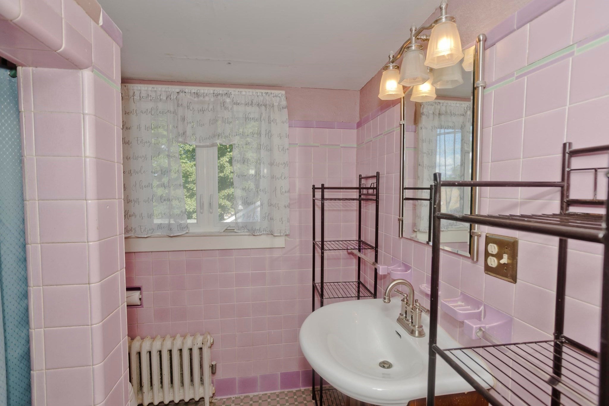 1750 Northampton St, Holyoke, MA Photo #41