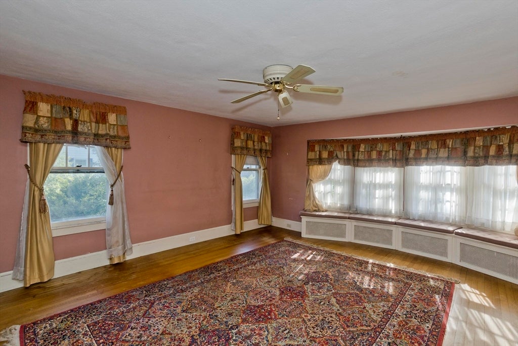 1750 Northampton St, Holyoke, MA Photo #37