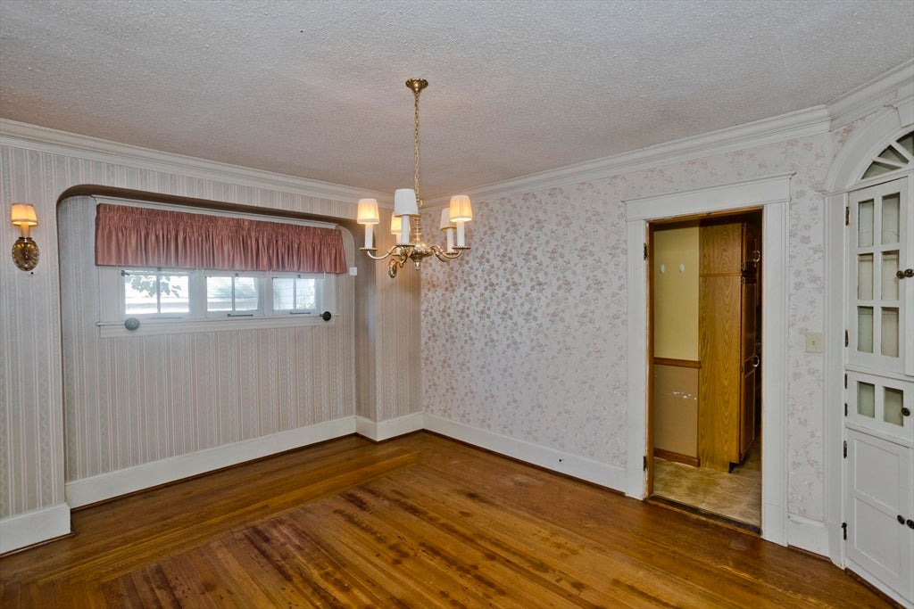 1750 Northampton St, Holyoke, MA Photo #27