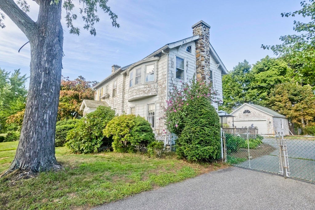 1750 Northampton St, Holyoke, MA Photo #6