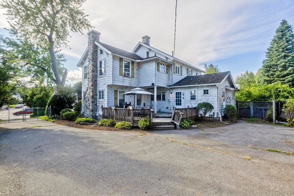 1750 Northampton St, Holyoke, MA Photo #9