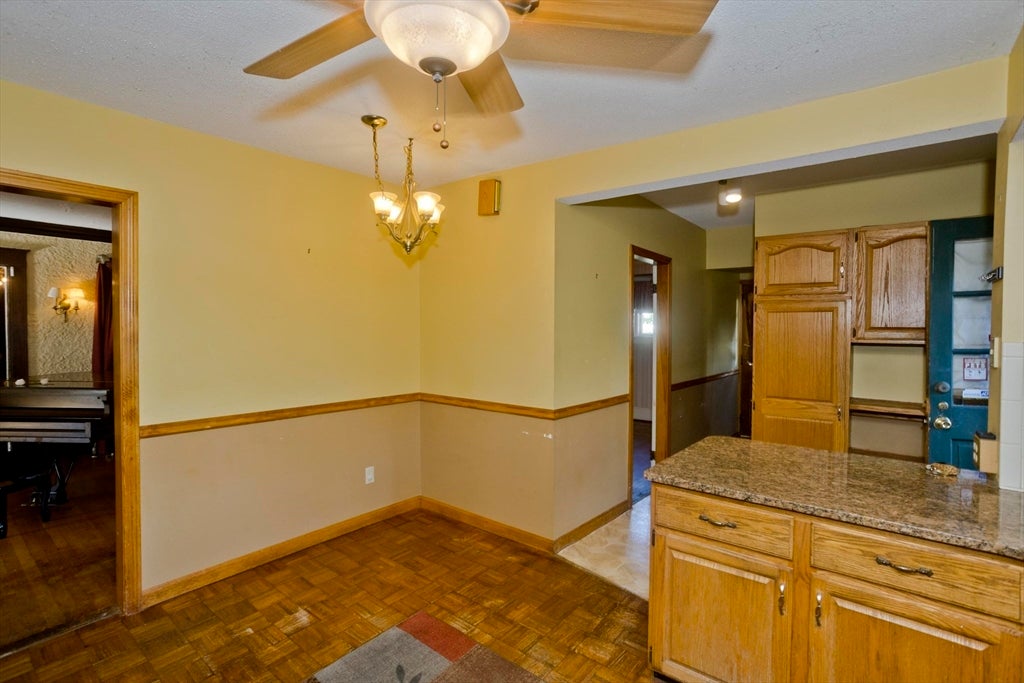 1750 Northampton St, Holyoke, MA Photo #34