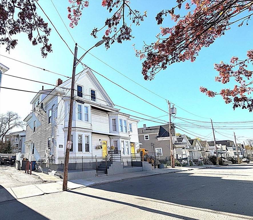 4-6 Chelmsford St, Lawrence, MA, 4-6 Chelmsford St, Lawrence, MA Photo #4