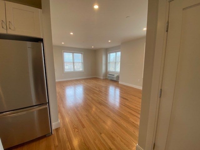 208-208A Neponset Valley Pkwy, Boston, MA Photo #14