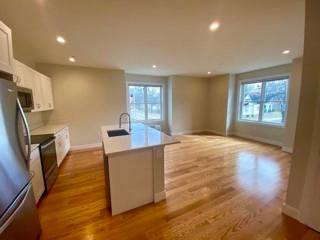 208-208A Neponset Valley Pkwy, Boston, MA Photo #5
