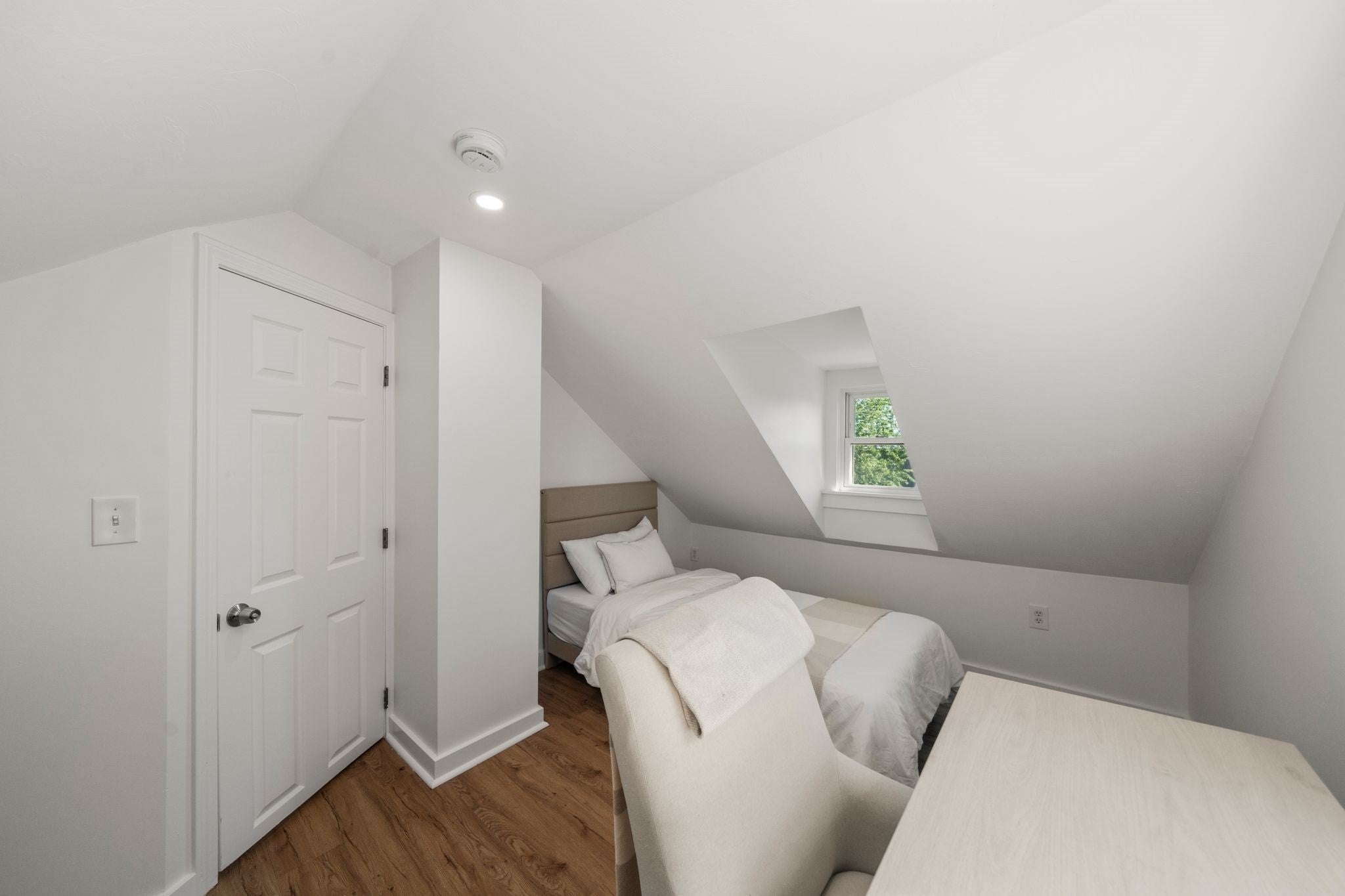 72 Grove St, Barnstable, MA Photo #25